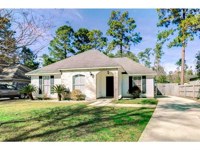 1076 Jordan St, Mandeville, LA 70448 photo 1