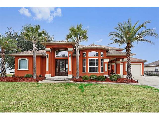 14385 Riverlake Dr, Covington, LA 70435 photo 1