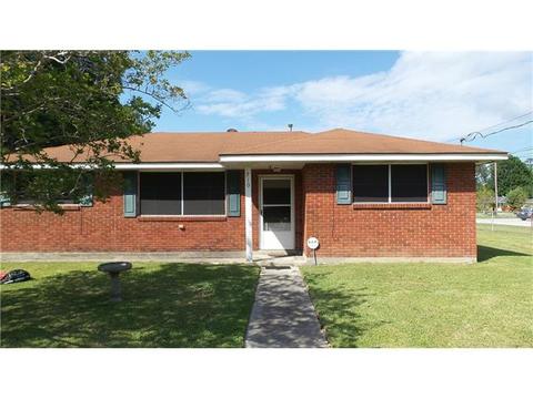 210 Markham Dr, Slidell, LA 70458 photo 1
