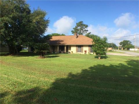 220 E 38th St, Cut Off, LA 70345 photo 1