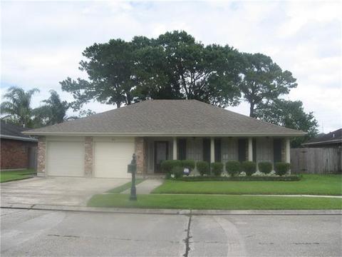 4 Brittany Dr, Kenner, LA 70065 photo 1
