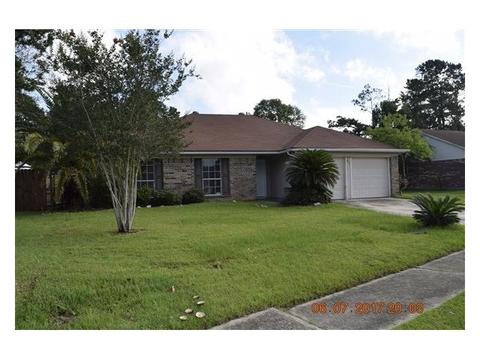 322 Raleigh Dr, Slidell, LA 70460 photo 1
