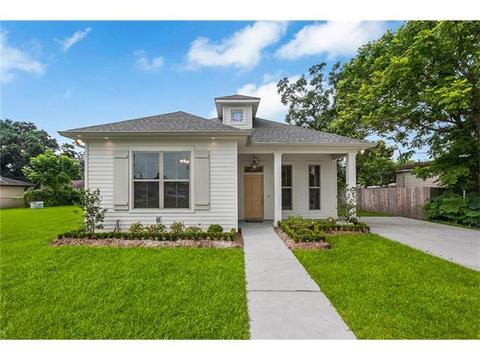 58 E Chalmette Cir, Chalmette, LA 70043 photo 1