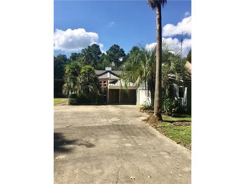 31594 River Pines Dr, Springfield, LA 70462 photo 1