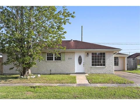 2209 Kenneth Dr, Violet, LA 70092 photo 1
