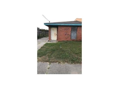 2812 Daniel Dr, Violet, LA 70092 photo 1