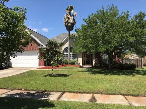 212 Amanda Dr, Slidell, LA 70458 photo 1