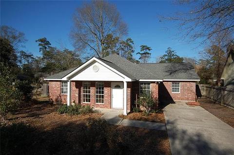 3931 Monroe St, Mandeville, LA 70448 photo 1