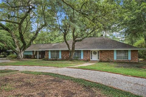9 Oaklawn Dr, Covington, LA 70433 photo 1