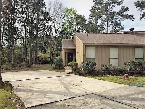 106 Hampton Ct #-, Mandeville, LA 70471 photo 1