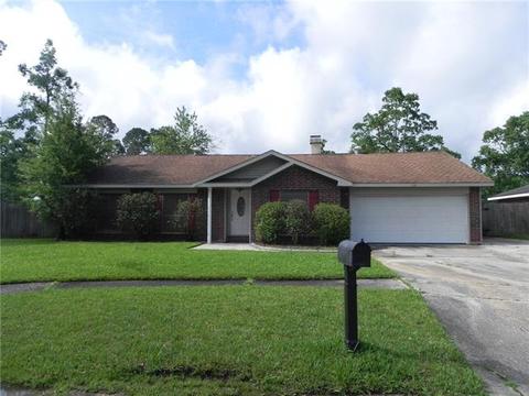 125 Maple Cir, Slidell, LA 70458 photo 1