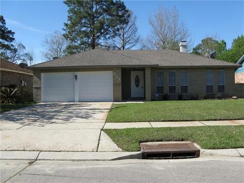 223 Brookhaven Ct, Slidell, LA 70461 photo 1