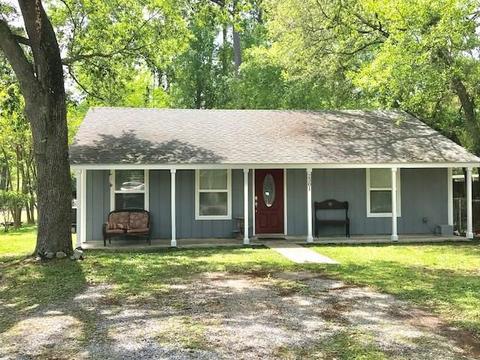 2301 Robin St, Slidell, LA 70460 photo 1