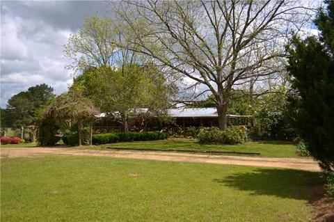 41 Mathis Ln, Mount Olive, MS 39119 photo 1
