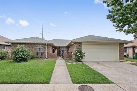 54 Normandy Dr, Kenner, LA 70065 photo 1