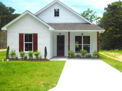 1763 Beth Dr, Slidell, LA 70458 photo 1