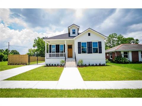312 Doerr Dr, Arabi, LA 70032 photo 1
