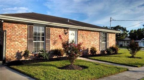 2801 Ashley Dr, Violet, LA 70092 photo 1