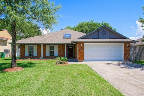 397 Moonraker Dr, Slidell, LA 70458 photo 1