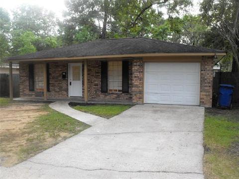 1251 Pine St, Slidell, LA 70460 photo 1