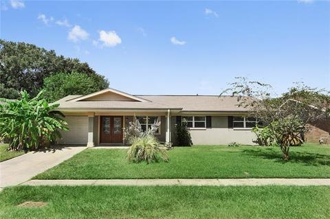 3711 Arrowhead Dr, Slidell, LA 70458 photo 1