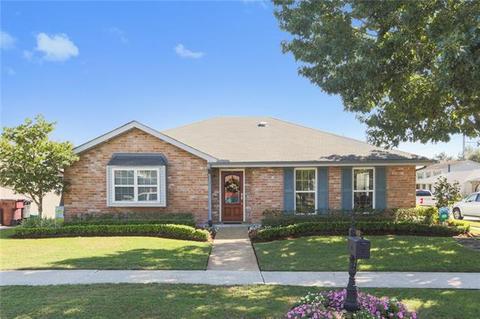 4 Cabernet Dr, Kenner, LA 70065 photo 1