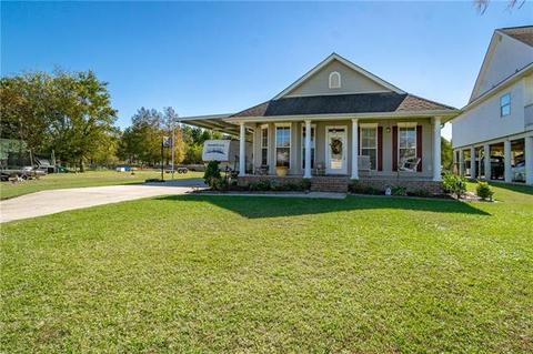 5151 Darda St, Lafitte, LA 70067 photo 1