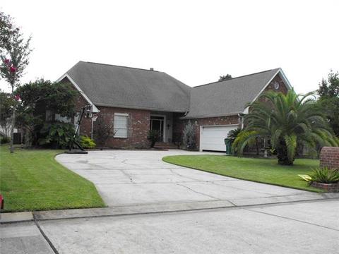 55 Oak Tree Dr, Slidell, LA 70458 photo 1