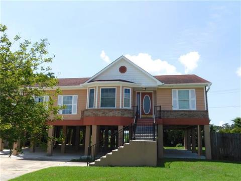 1916 Kings Row St, Slidell, LA 70461 photo 1