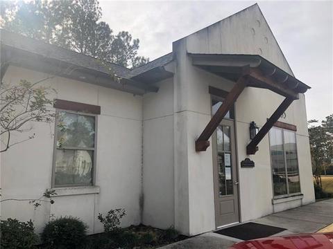 355 Lakeview Ct, Covington, LA 70433 photo 1