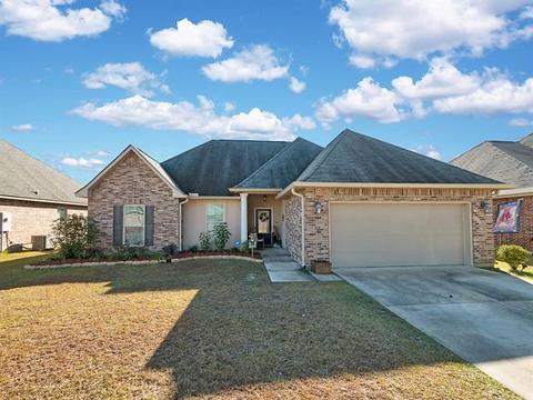 684 Fairfield Loop, Slidell, LA 70458 photo 1