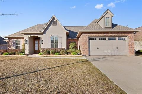 802 Place Saint Claude St, Covington, LA 70433 photo 1