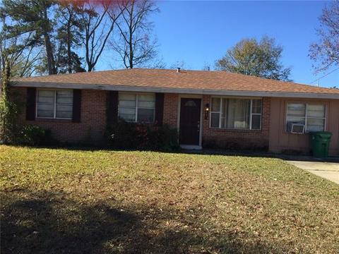 211 Mockingbird Ln, Slidell, LA 70458 photo 1