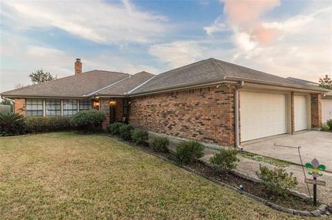 165 Moonraker Dr, Slidell, LA 70458 photo 1
