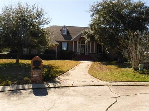 17 La Quinta Dr, Slidell, LA 70458 photo 1