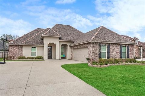 825 Capistrano Ct, Covington, LA 70433 photo 1