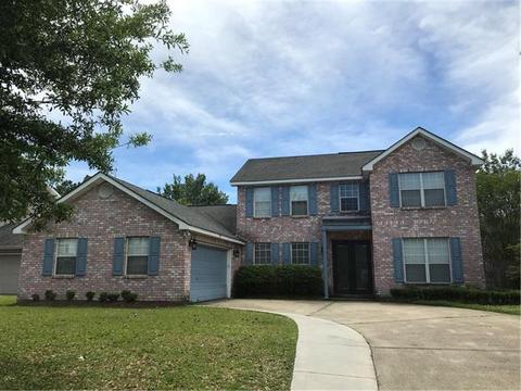 1411 Pinecrest Ln, Slidell, LA 70460 photo 1