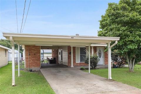 1705 Robin Dr, Marrero, LA 70072 photo 1