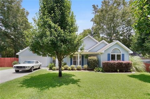 205 Heather Dr, Mandeville, LA 70471 photo 1