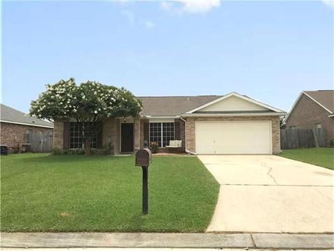 2164 Summertree Dr, Slidell, LA 70460 photo 1
