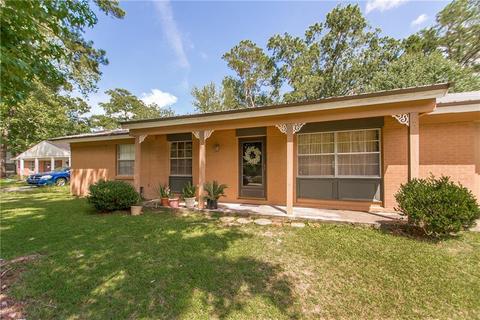 206 Walnut St, Mandeville, LA 70471 photo 1