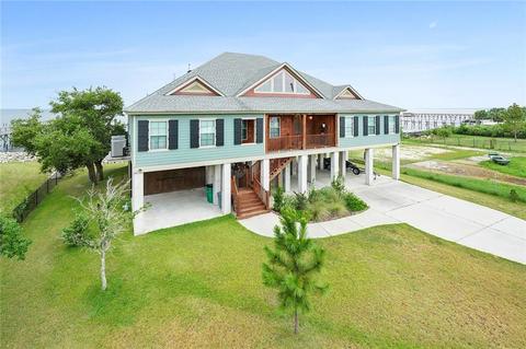 421 Carr Dr, Slidell, LA 70458 photo 1