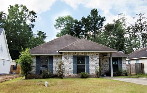209 Pear St, Covington, LA 70433 photo 1