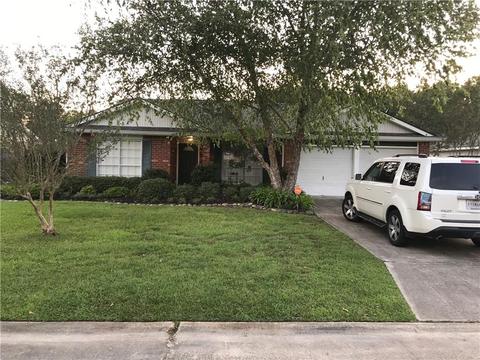 105 Pinehurst Ct, Slidell, LA 70460 photo 1