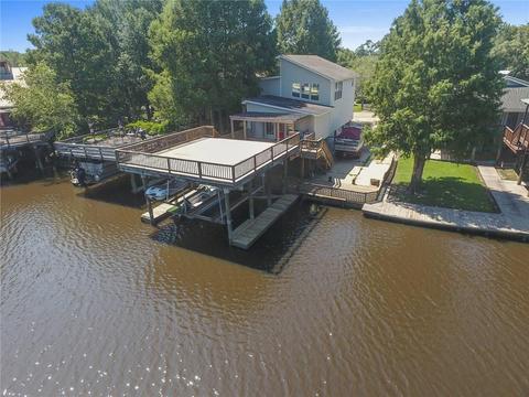 32845 Cypress Dr, Springfield, LA 70462 photo 1