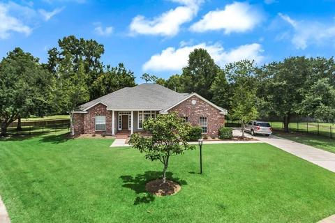 22 Lorio Ln, Mandeville, LA 70448 photo 1