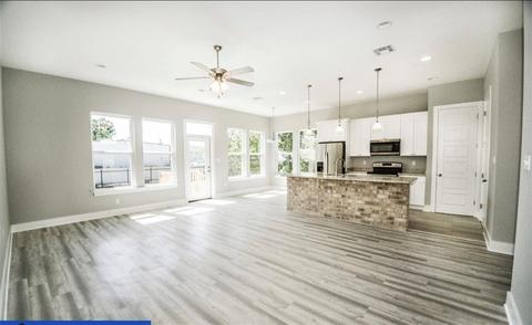 34047 Longleaf Ln, Slidell, LA 70460 photo 1