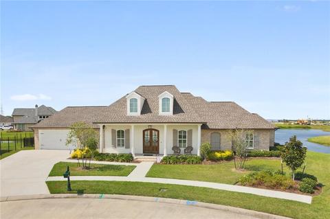 104 Lac Barre Ct, Luling, LA 70070 photo 1