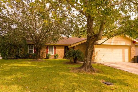 218 Foxcroft Dr, Slidell, LA 70461 photo 1
