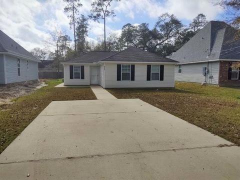 2117 Robin St, Slidell, LA 70460 photo 1